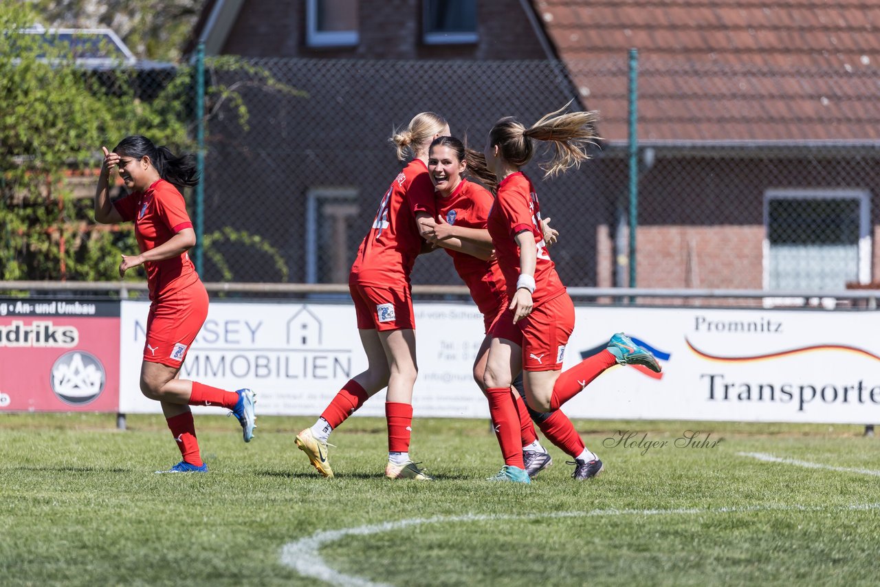 Bild 203 - F TSV Zarpen - Holstein Kiel II : Ergebnis: 2:6